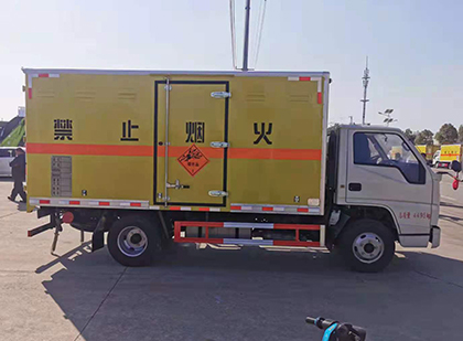 惠城爆破器材运输车